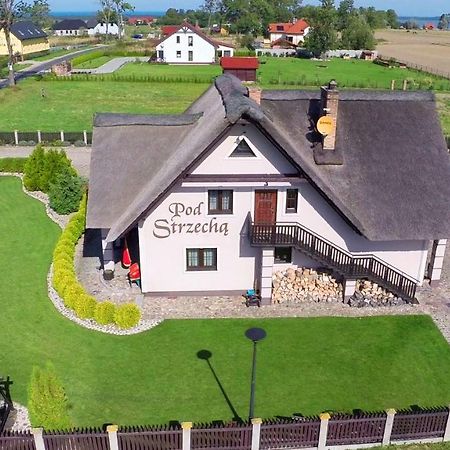 Ujście-Darłowskie Pod Strzecha酒店 外观 照片